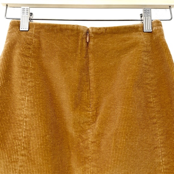 Aritzia | Sunday Best | Lyra Corduroy Mini Skirt Size 00 - Picture 6 of 12